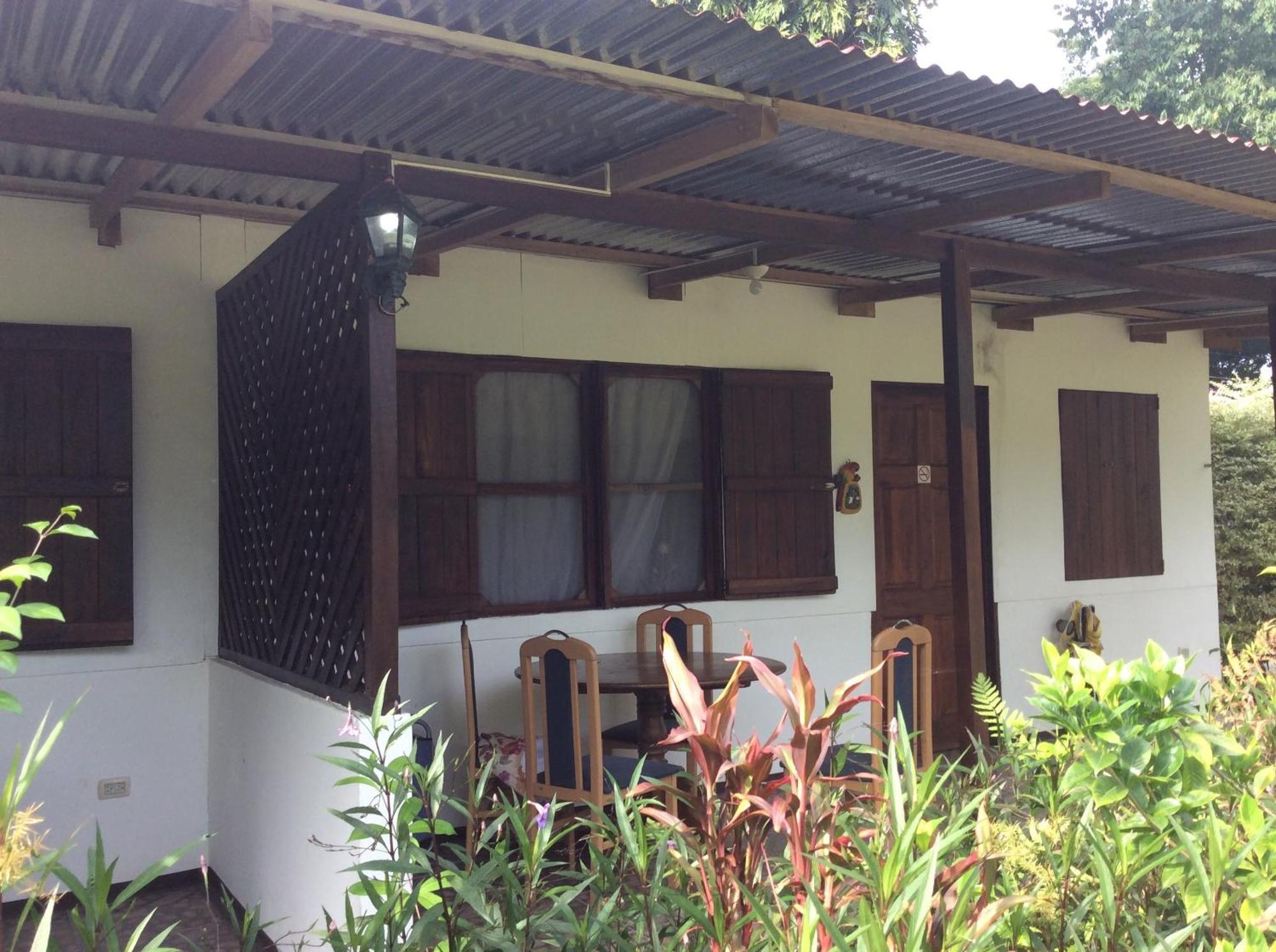 Cabinas Los Tucanes Cahuita Phòng bức ảnh